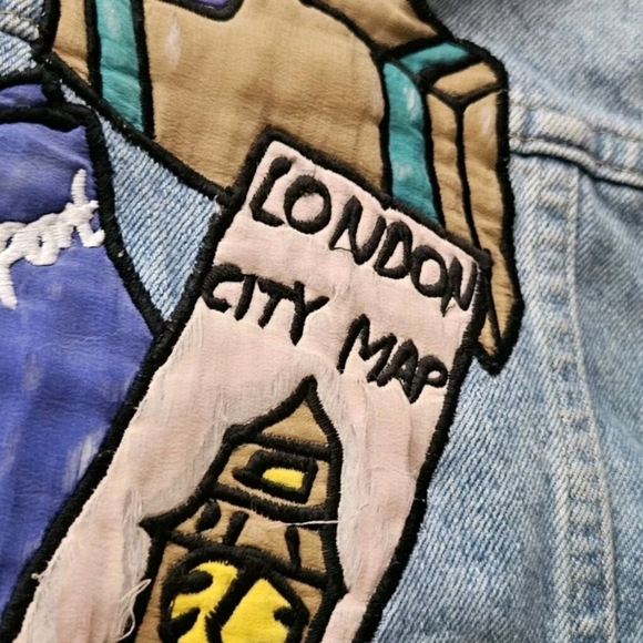 Silkscapes Women's Embroidered Travel The World Blue Jean Jacket Size Small Vtg - Picture 7 of 16